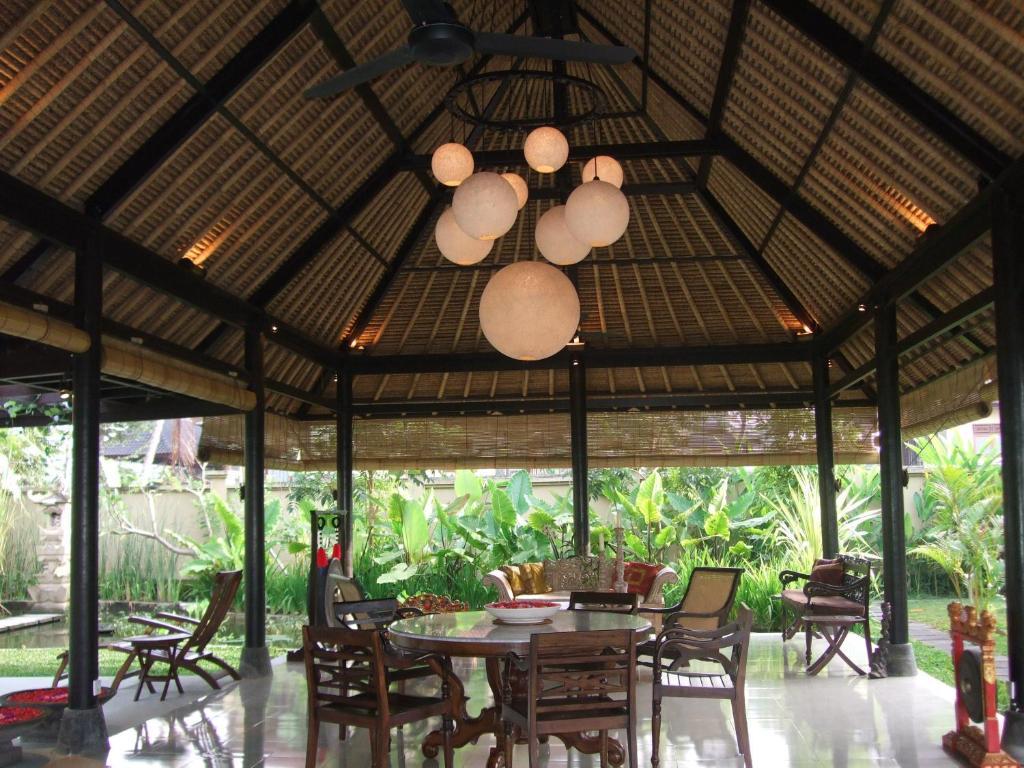 Puri Lotus Hotel Ubud Exterior foto