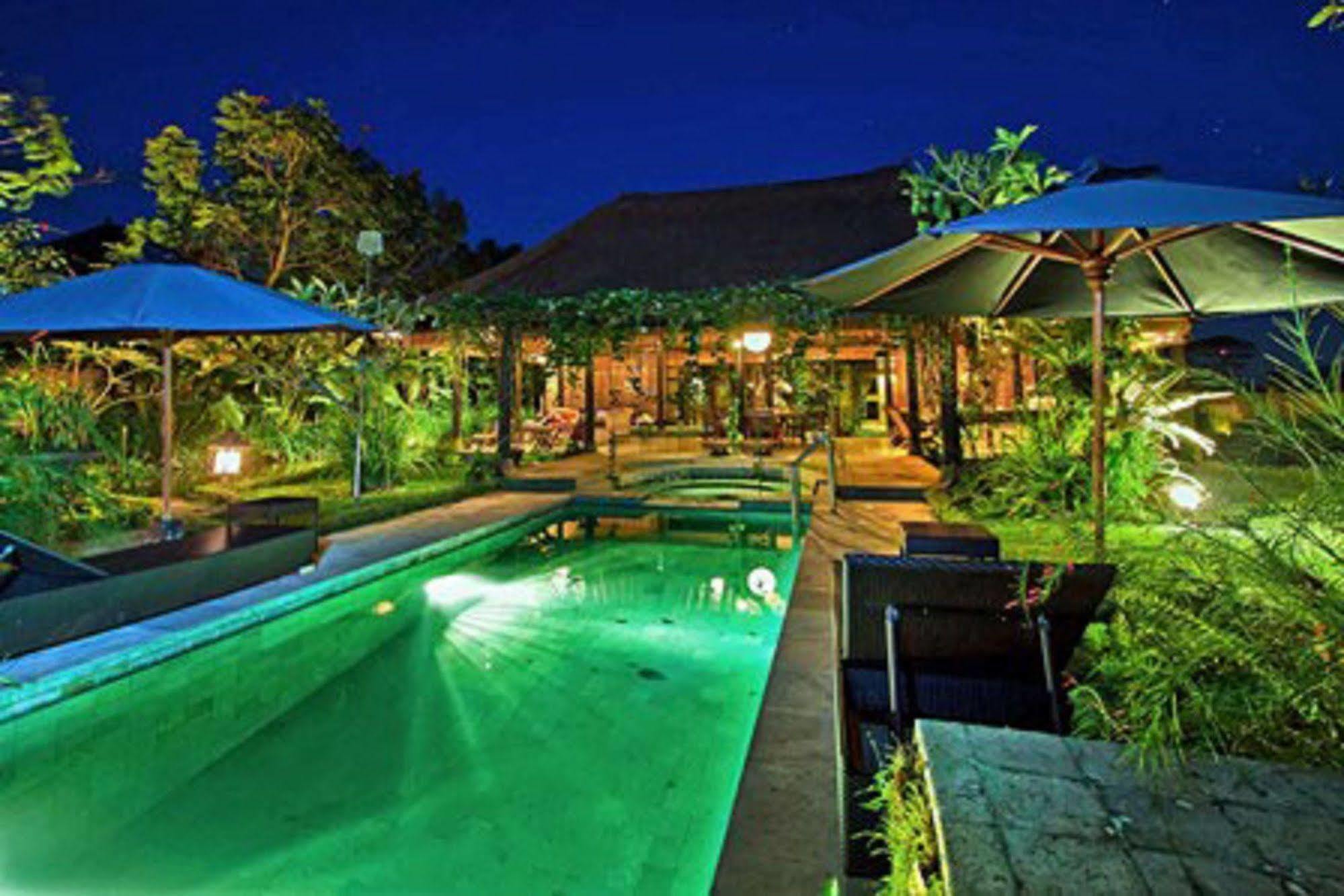 Puri Lotus Hotel Ubud Exterior foto