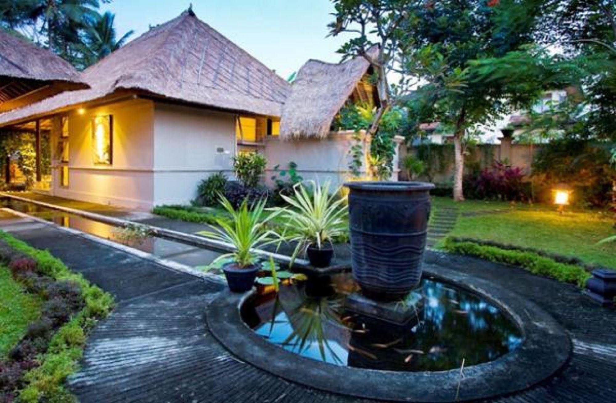 Puri Lotus Hotel Ubud Exterior foto