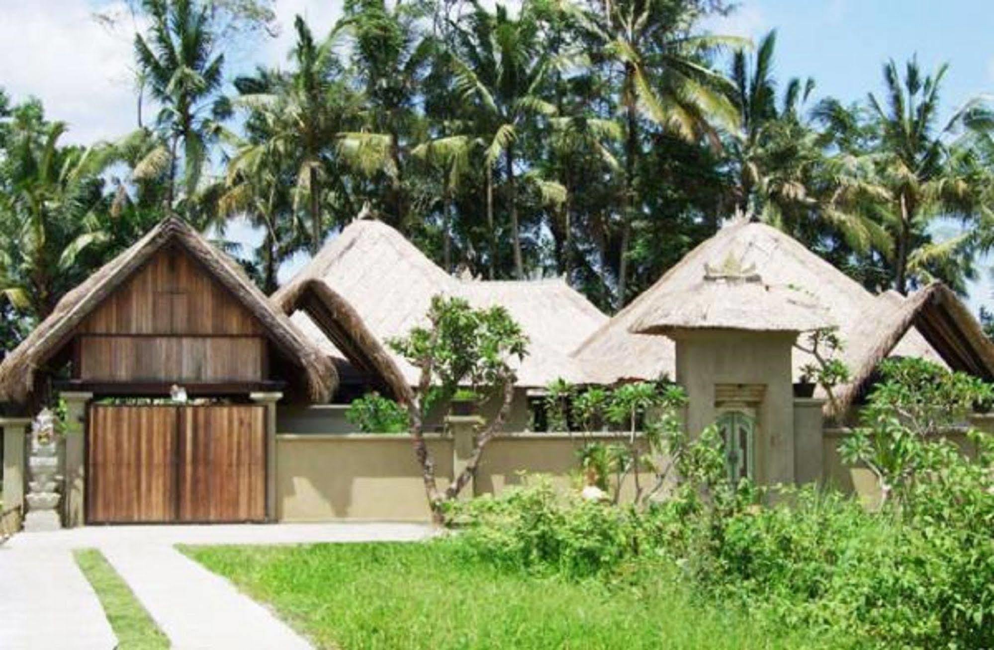 Puri Lotus Hotel Ubud Exterior foto